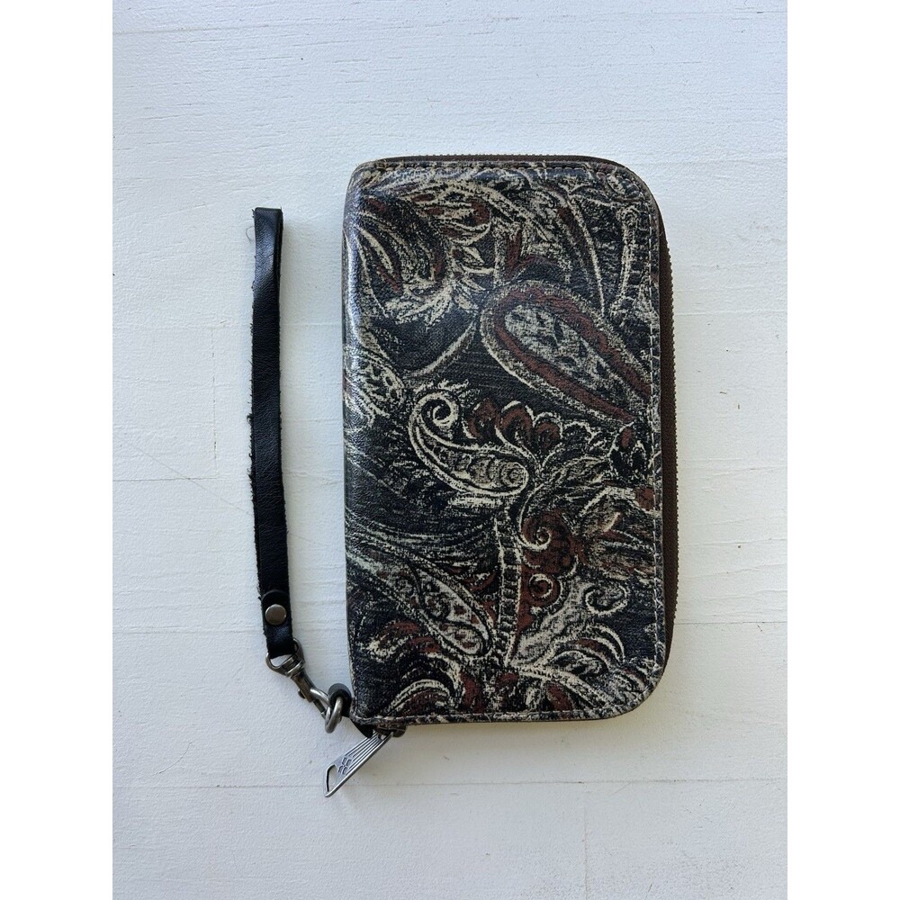 Patricia Nash Zip Around Biscay Wallet Paisley Leather